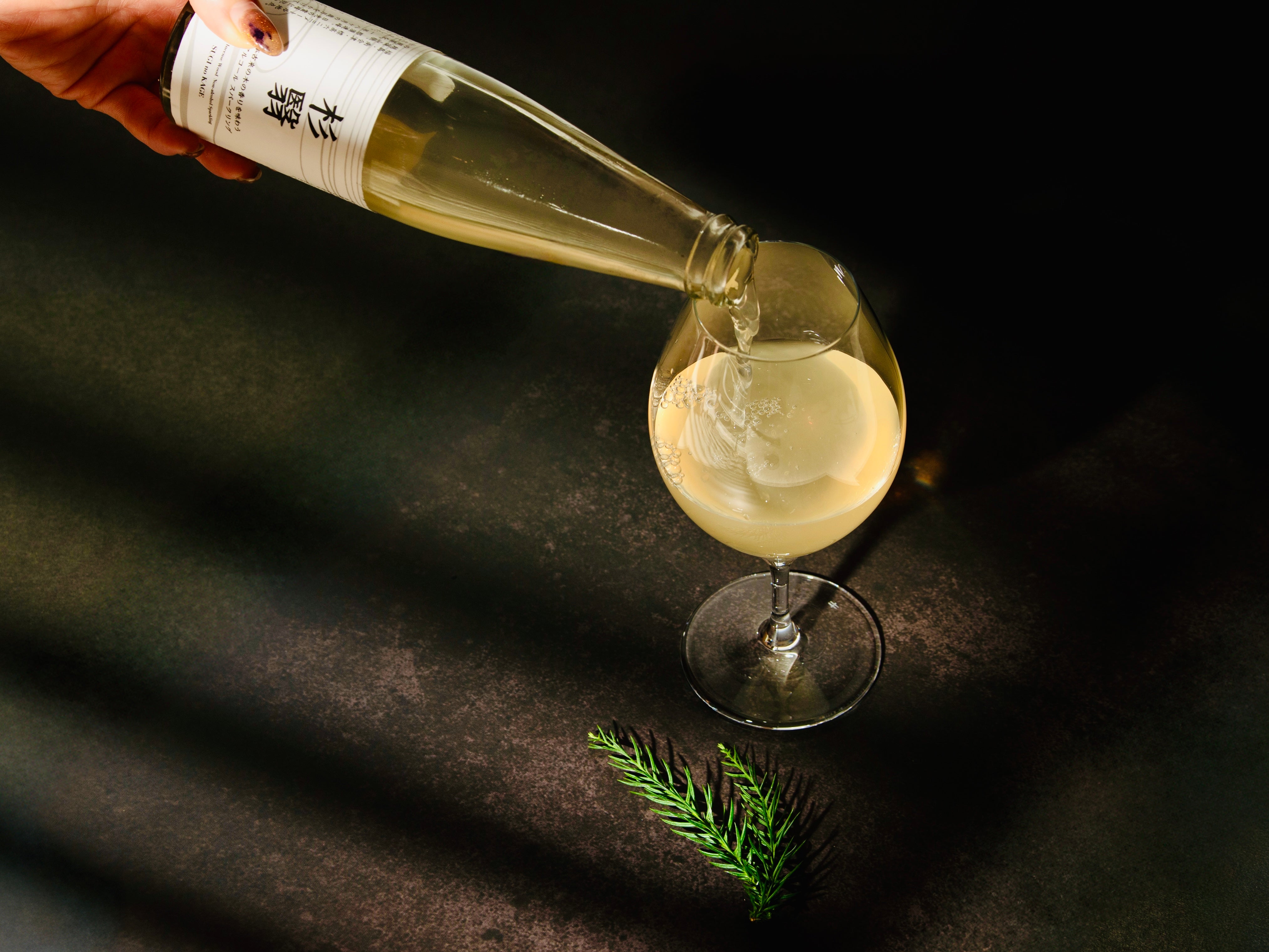 檜の香りがする木の写真 檜の香りがする木の写真